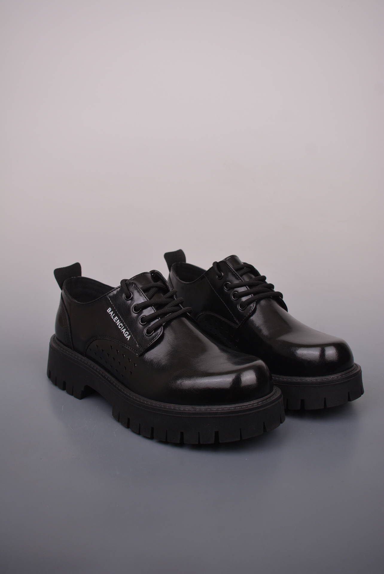 Balenciaga Derby Round Toe Shoes Low