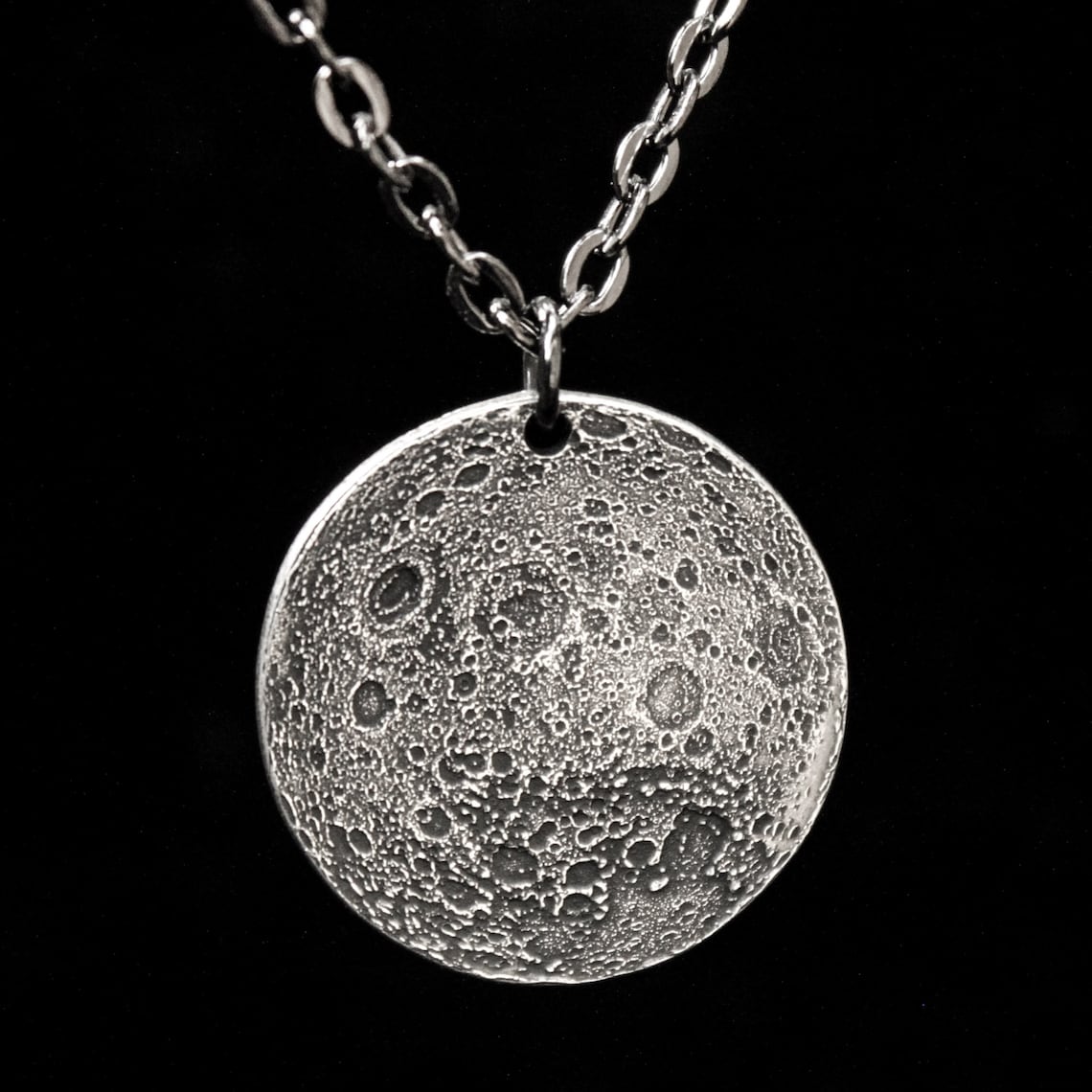 🌙Full Moon Necklace