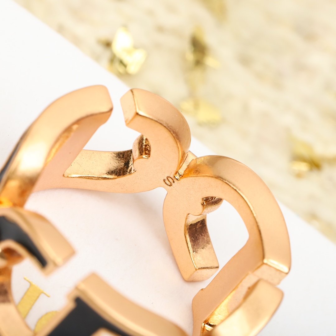 Dior black letter ring