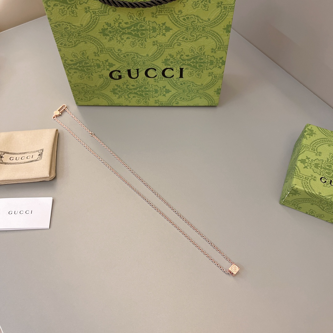 Gucci Cube Rose Gold Necklace