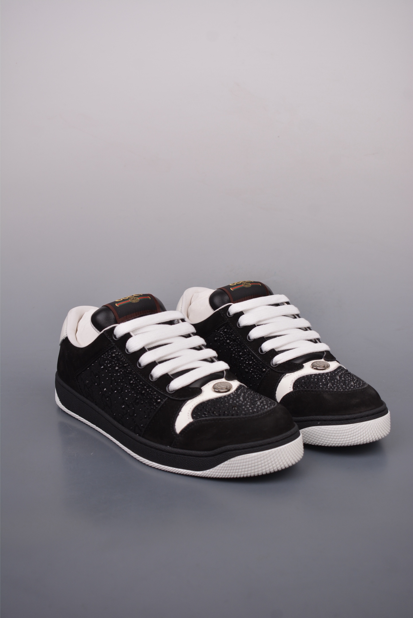 Gucci Screener GG Sneaker Low black and white diamonds