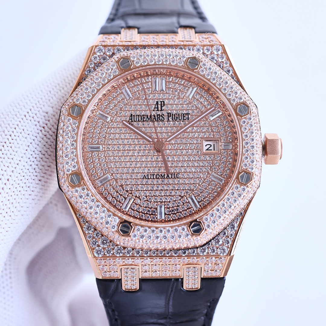 Audemars Piguet Royal Oak Series 15510OR.OO.D002CR.02