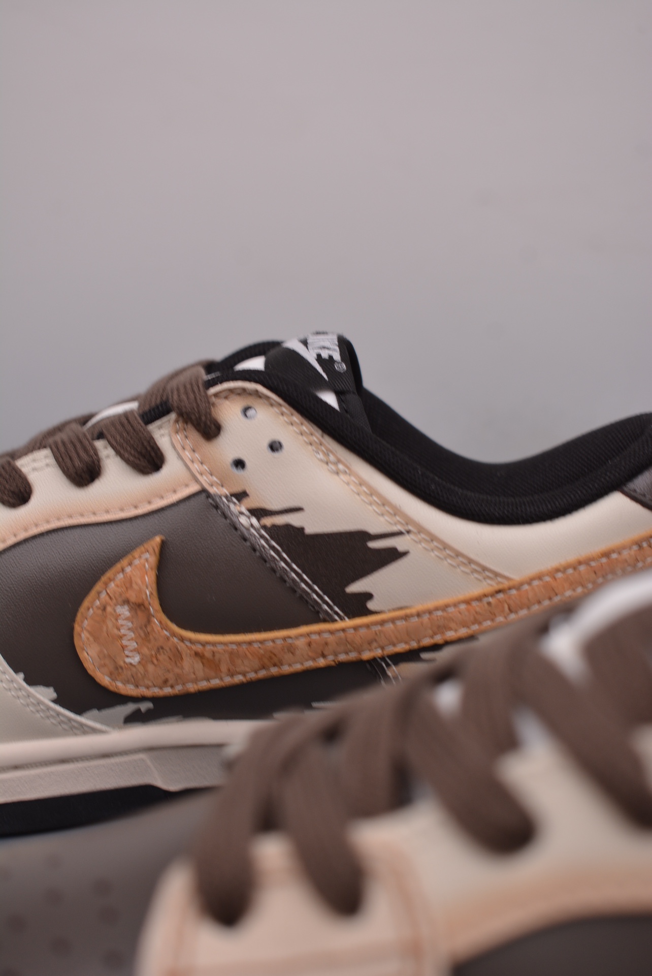 Nike SB Dunk Low Desert Storm Black and Brown Sandstorm Graffiti DD1391-100