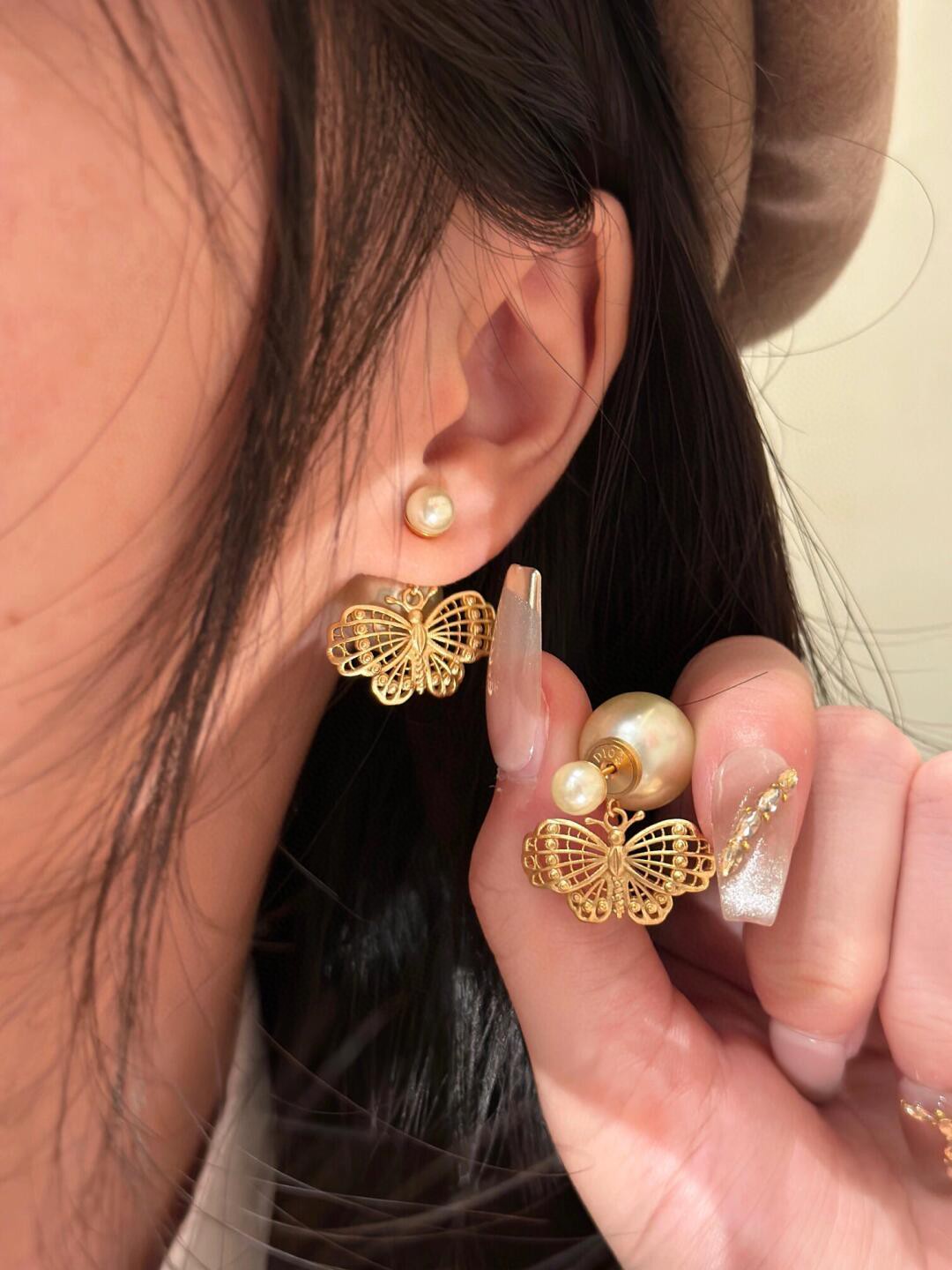 Dior Pearl Hollow Butterfly Earrings