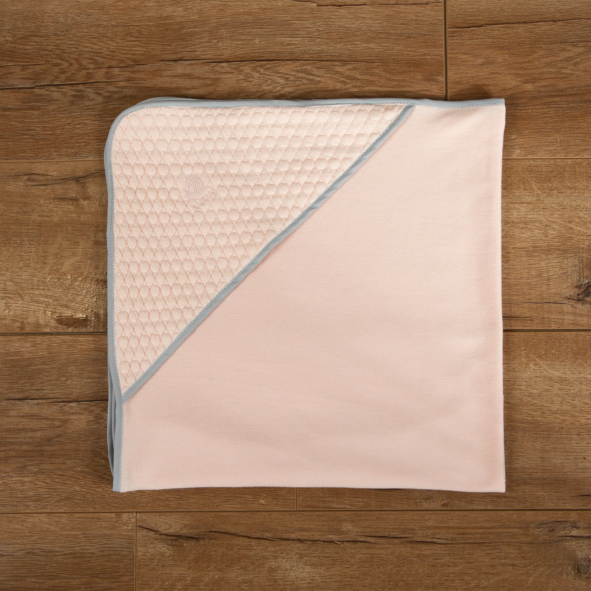 Cobija para bebé polo con capucha mamey