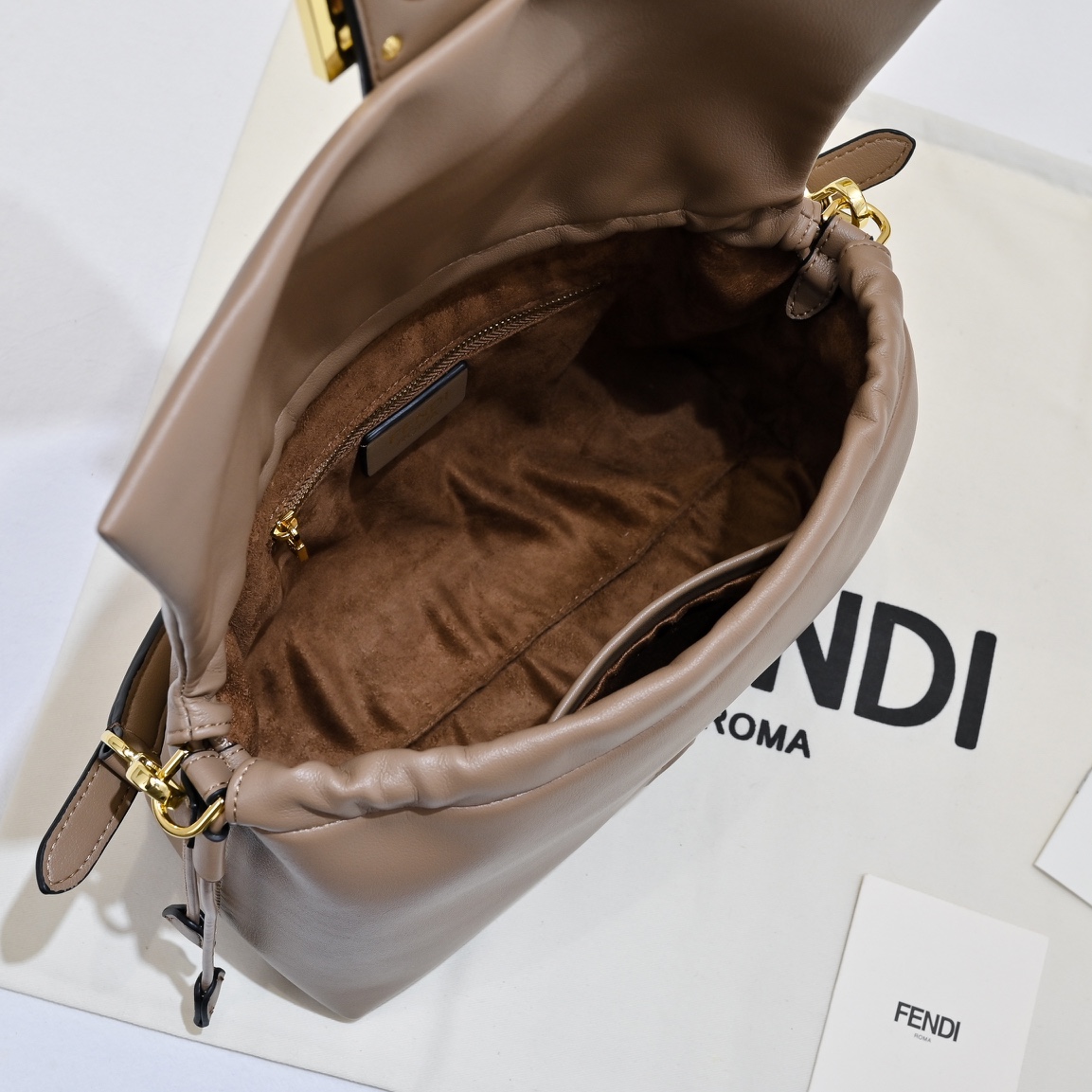 FENDI Mamma Baguette Handbag 83015B108
