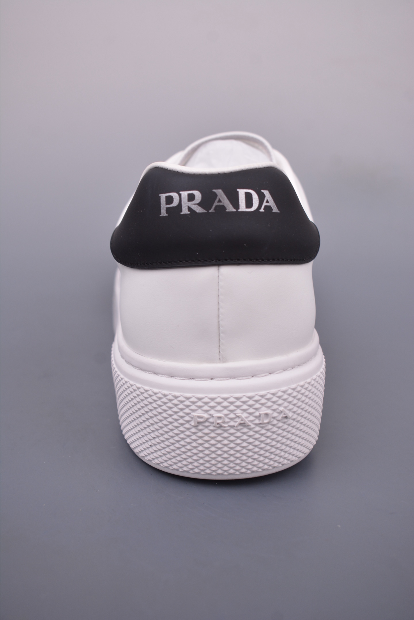 Prada Logo Lace-Up Casual Men's Shoes Black and White 3D928M