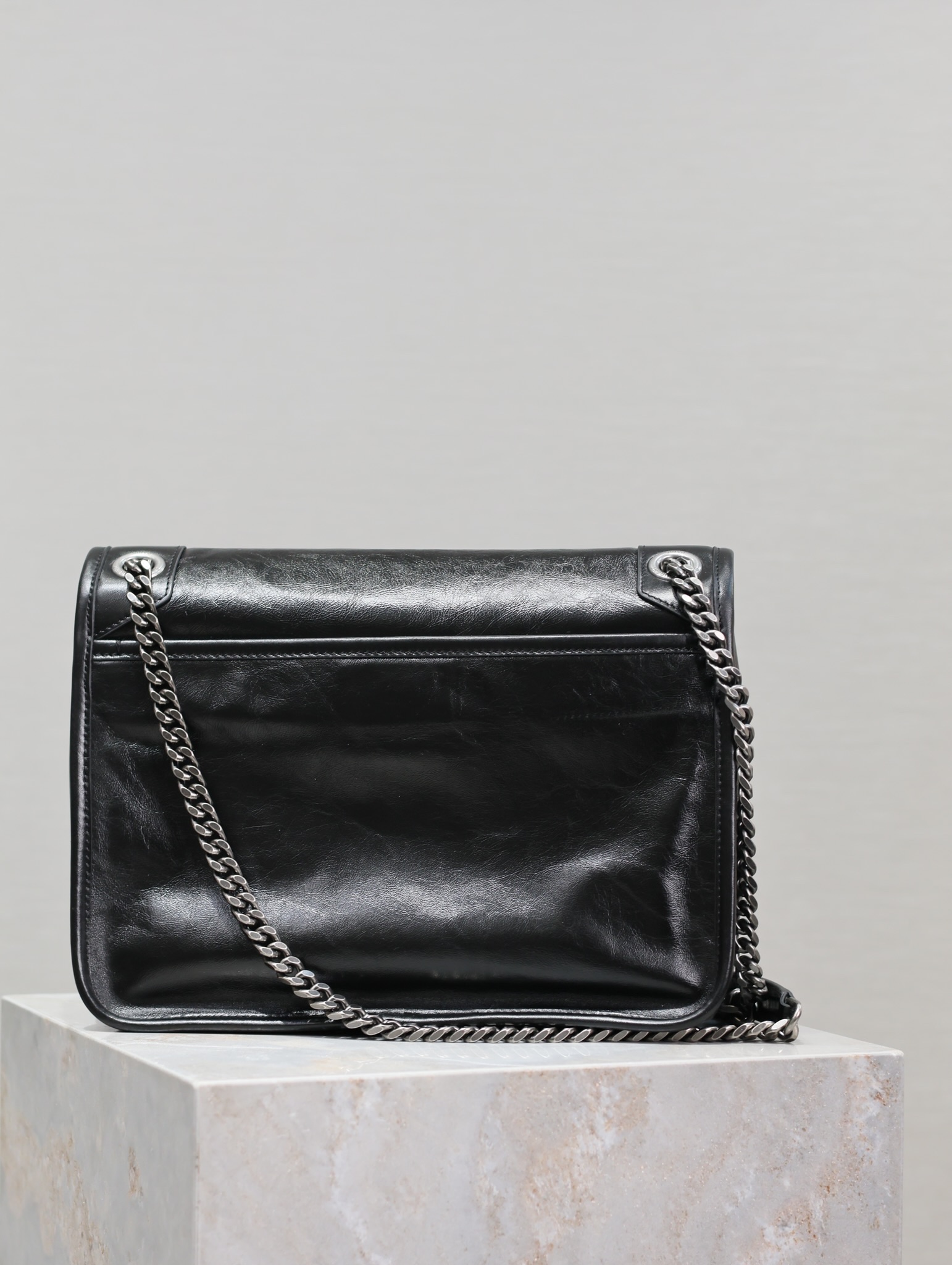 Yves Saint Laurent black waxed leather chain bag 633158