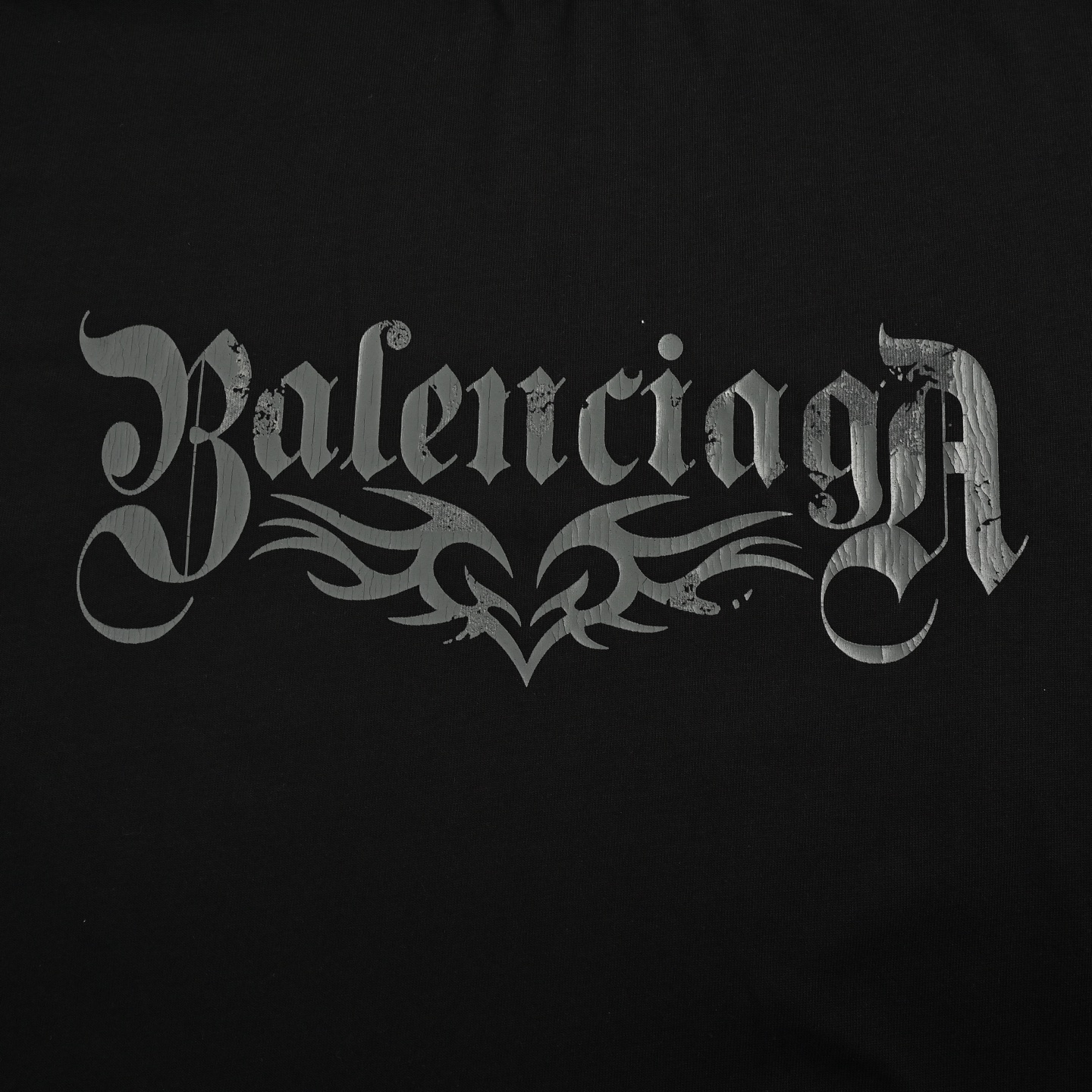 Balenciaga totem love print short sleeves