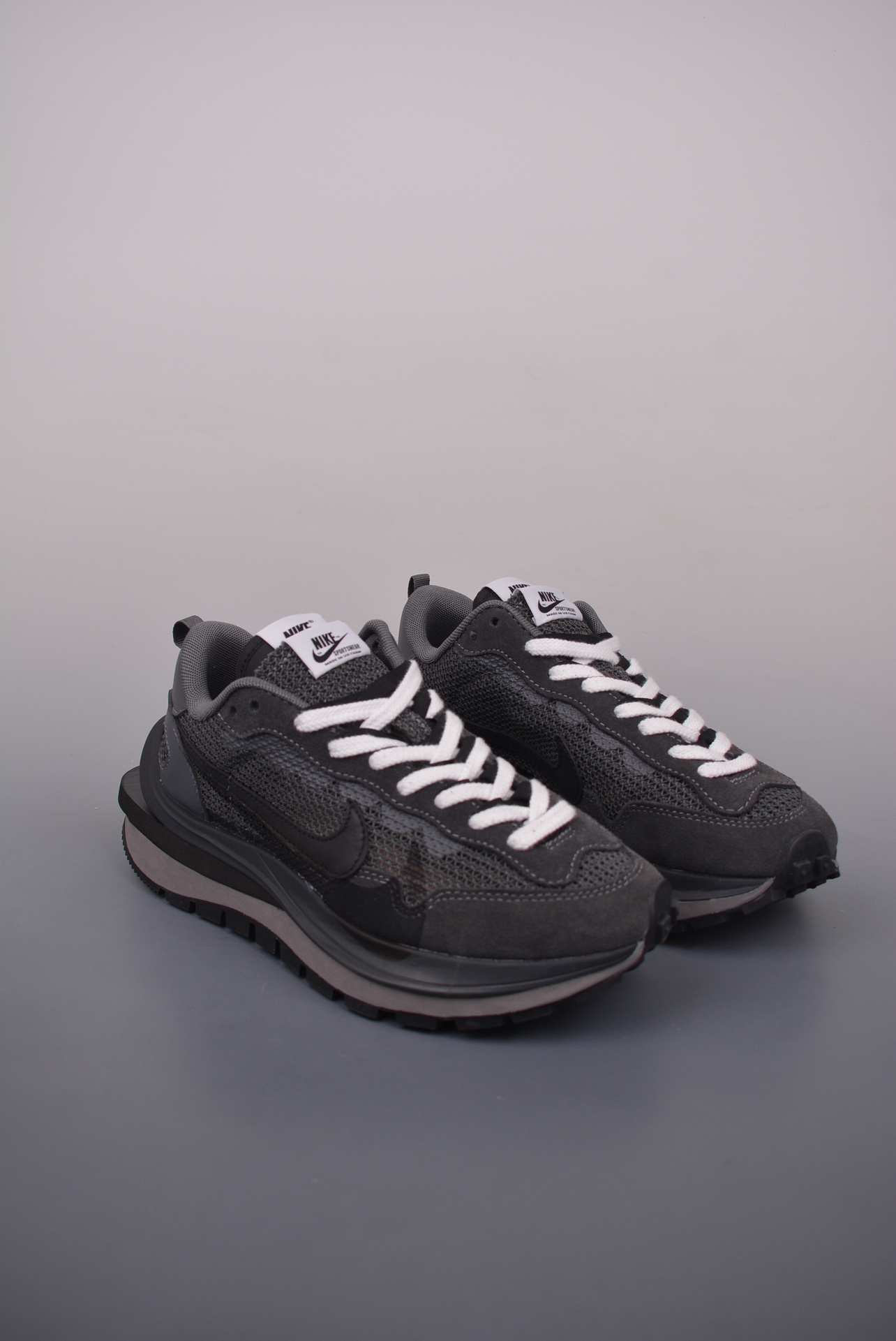 Sacai x Nike VaporWaffle 3.0 Charcoal Grey Black CV1363-105