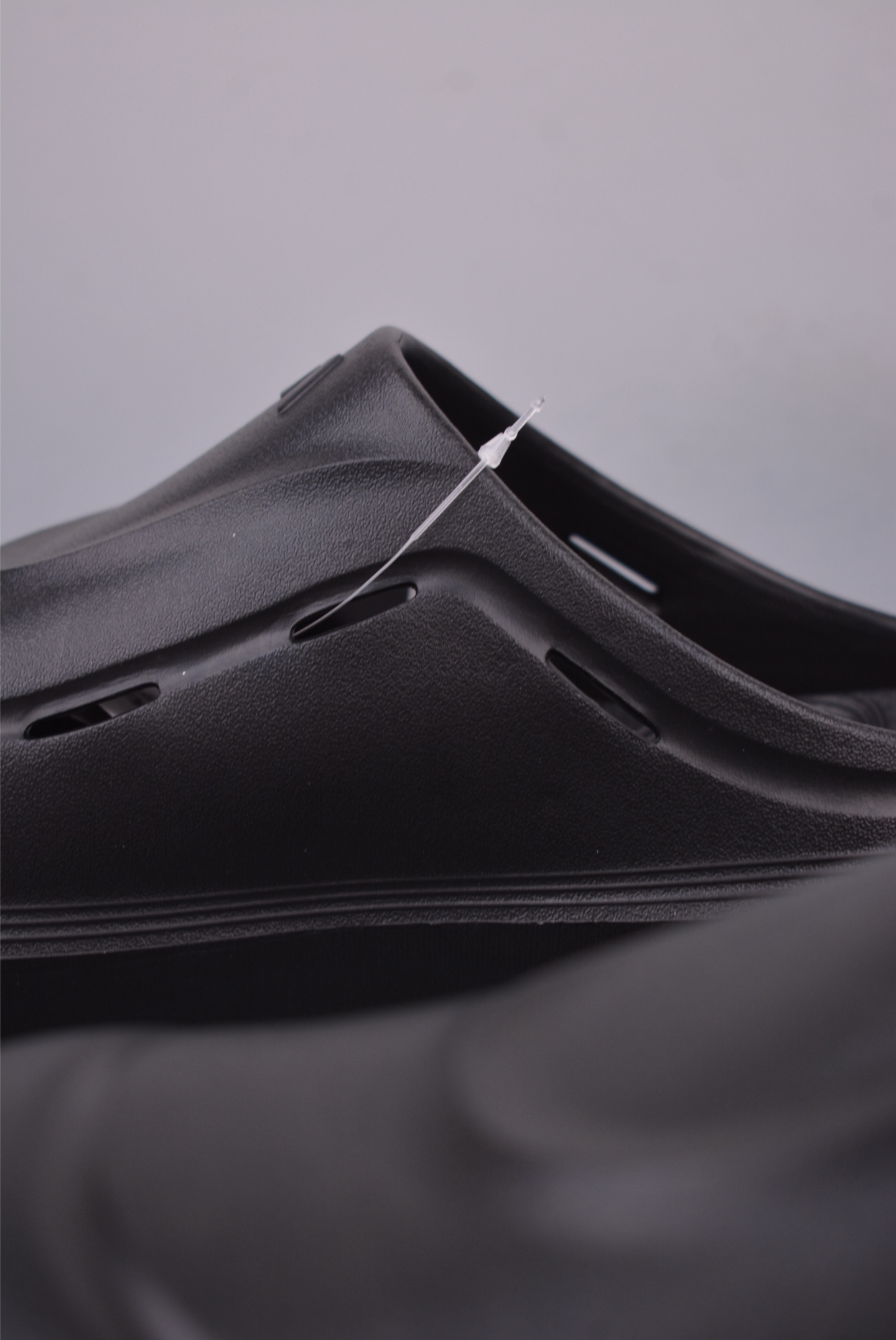 Adidas Ozwave Clog Slides All Black JR6761