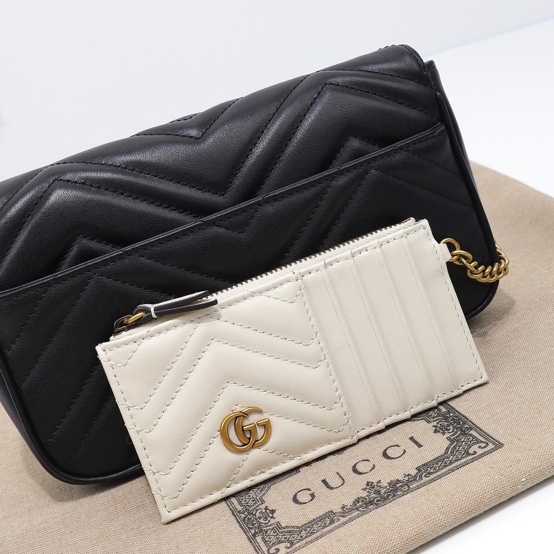 Gucci GG Marmont small shoulder bag ‎751526 AACCE 1061