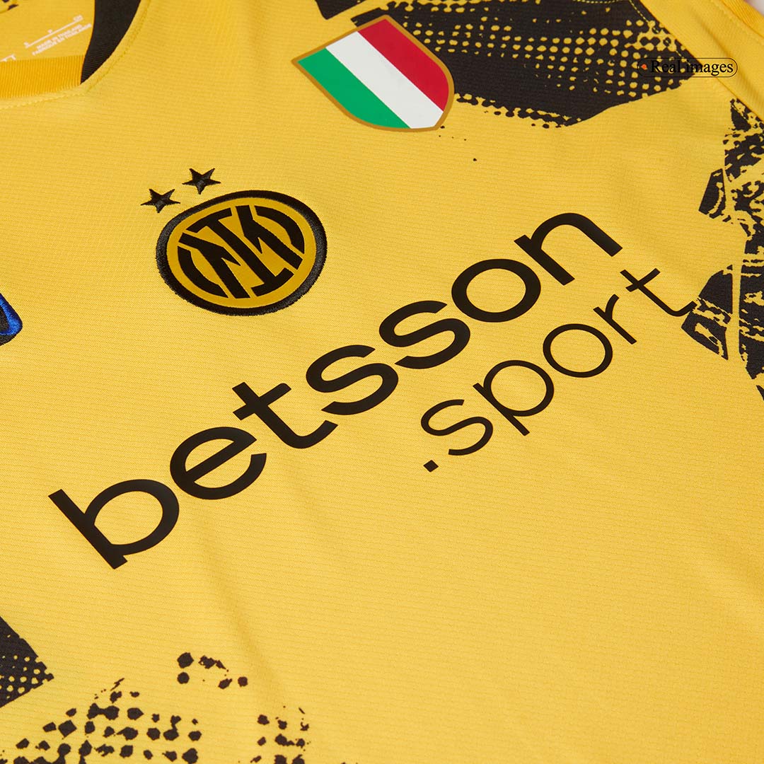Inter Milan football shirt for the third away season 2024/25