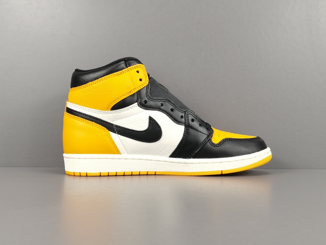 Nike Air Jordan 1 Retro High OGYellow Toe 555088-711