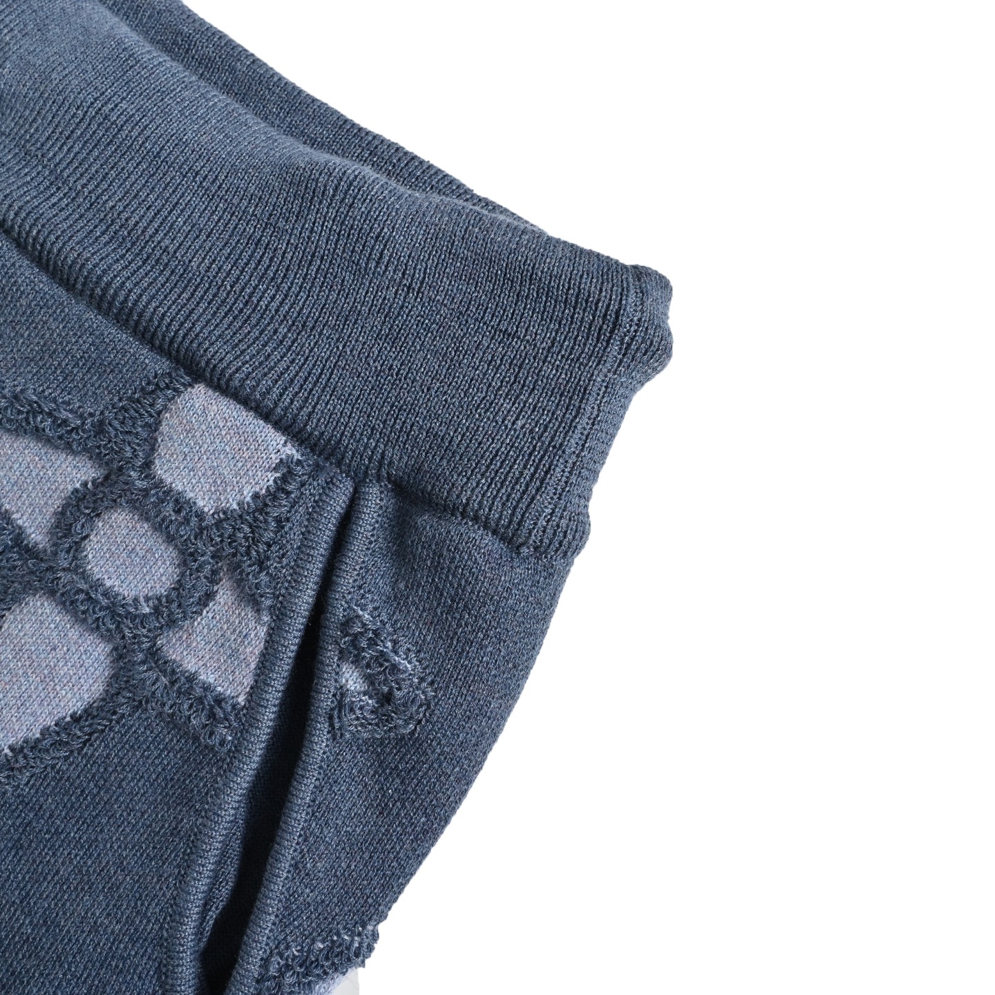Louis Vuitton 25ss four-leaf clover jacquard knit shorts