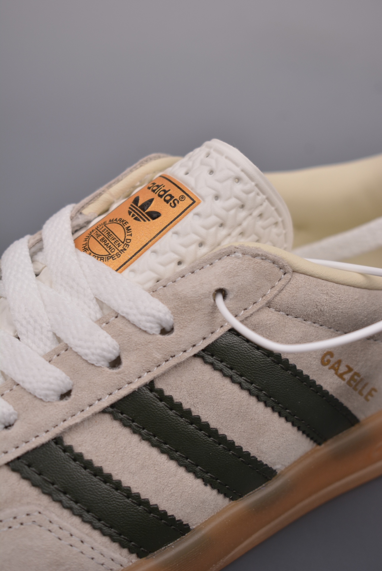 Adidas Gazelle Indoor Trainers Suede Brown Black IH7502