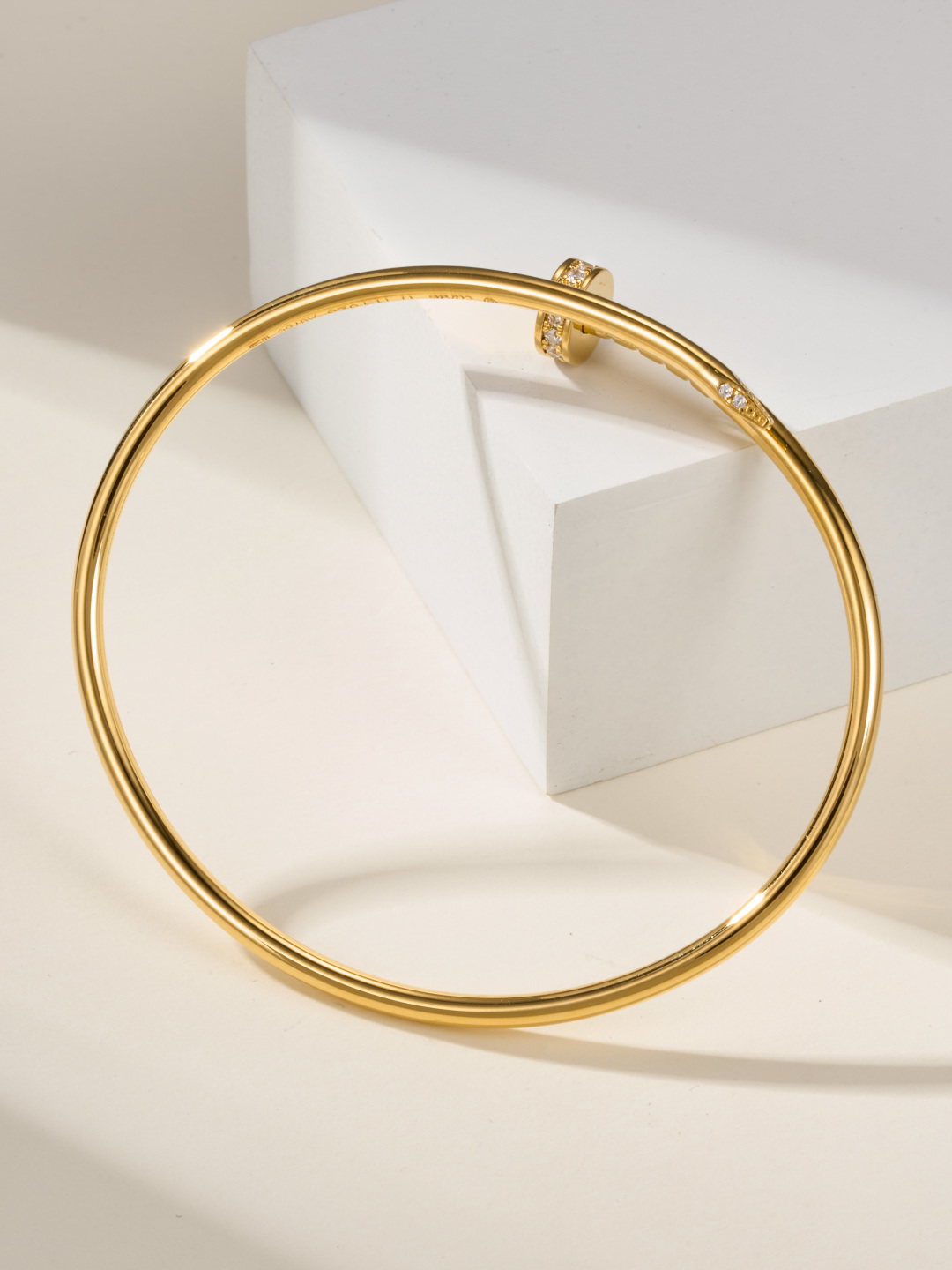 Cartier Head and Tail Diamond Nail Thin Version Nail Bracelet