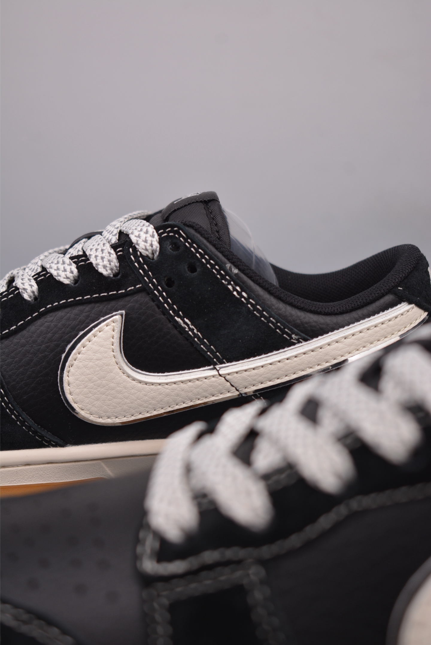 Stussy x Nike By You SB Dunk Low Retro SP BlackOff-White XX3168-115