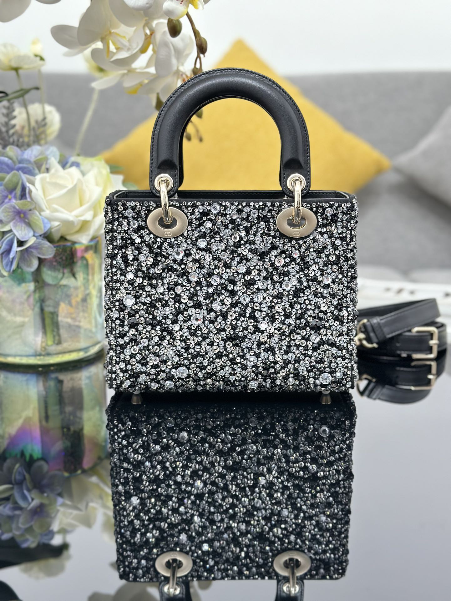 Dior Lady four-grid embroidery diamond black Princess Diana bag M0538