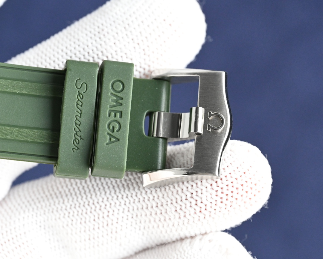 Omega Seamaster 300M