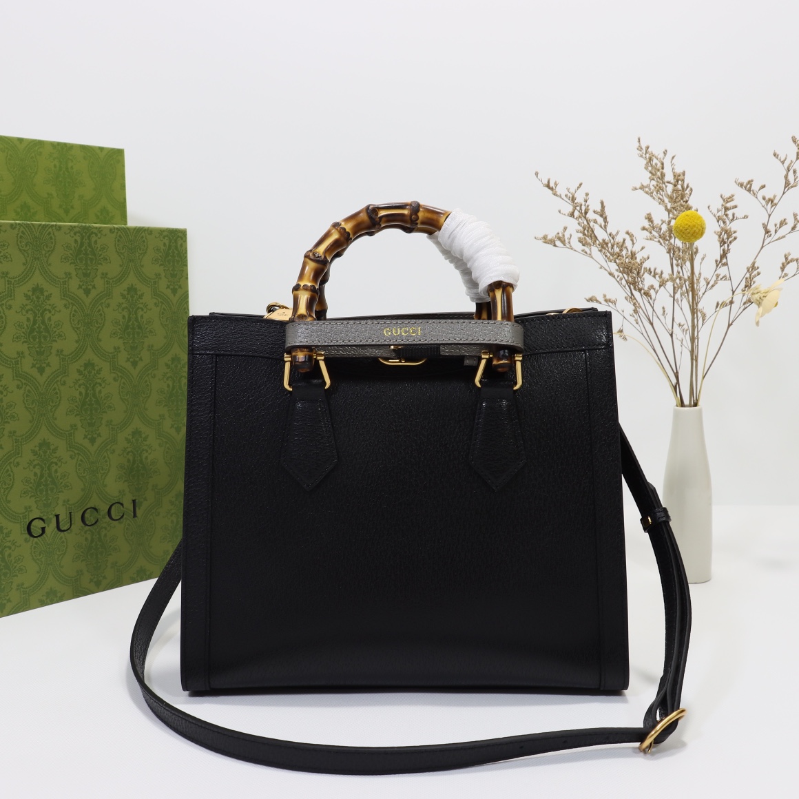 Gucci Diana series bamboo medium tote bag 702721 U3ZDT 1073