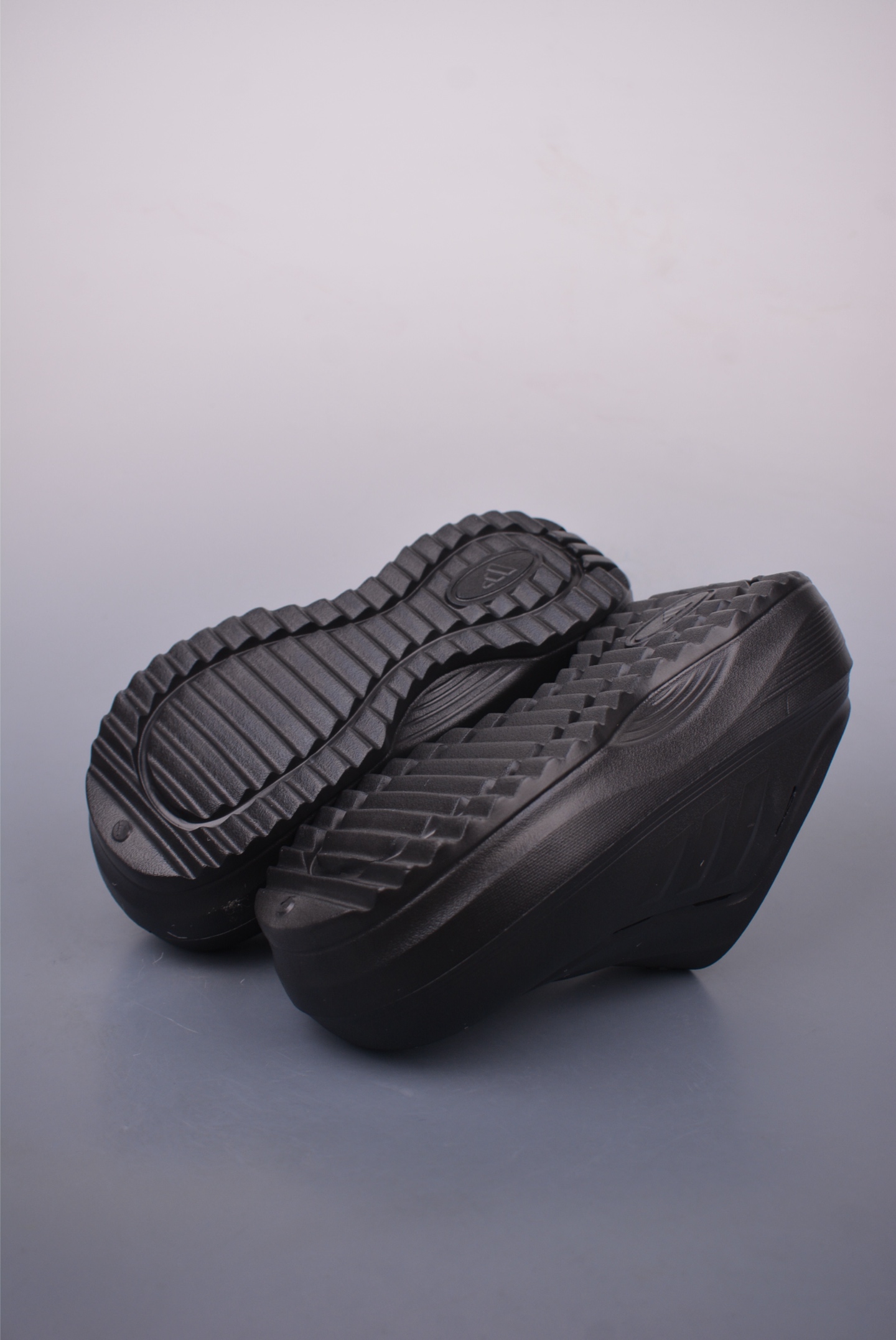 Adidas Ozwave Clog Slides All Black JR6761