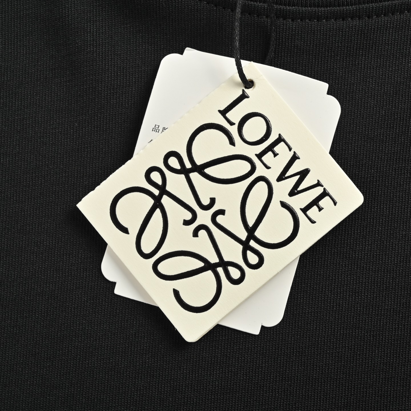 Loewe 25ss short-sleeved shirt with embroidered logo patch on cuffs