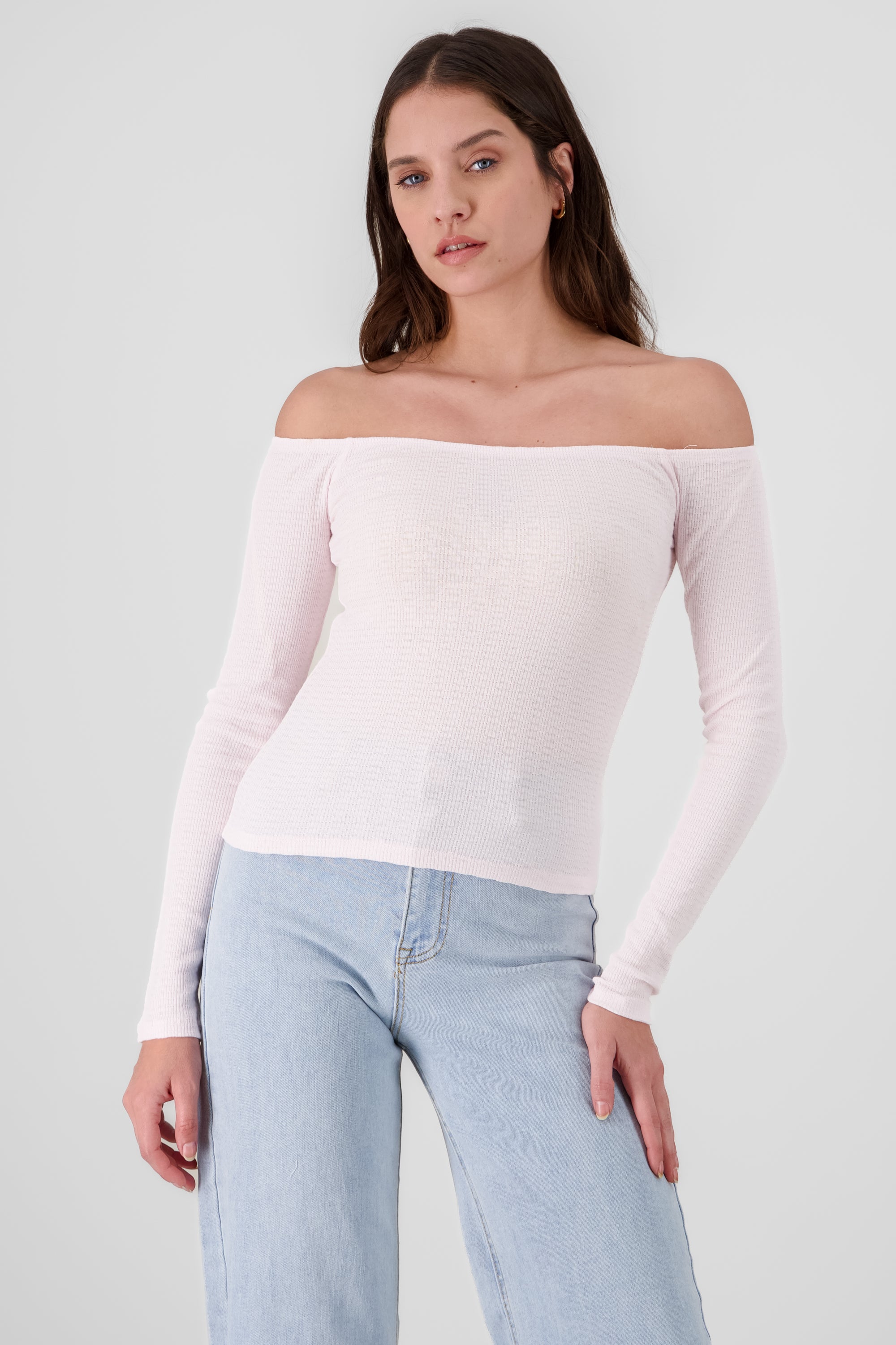 Shoulderless Knit Top
