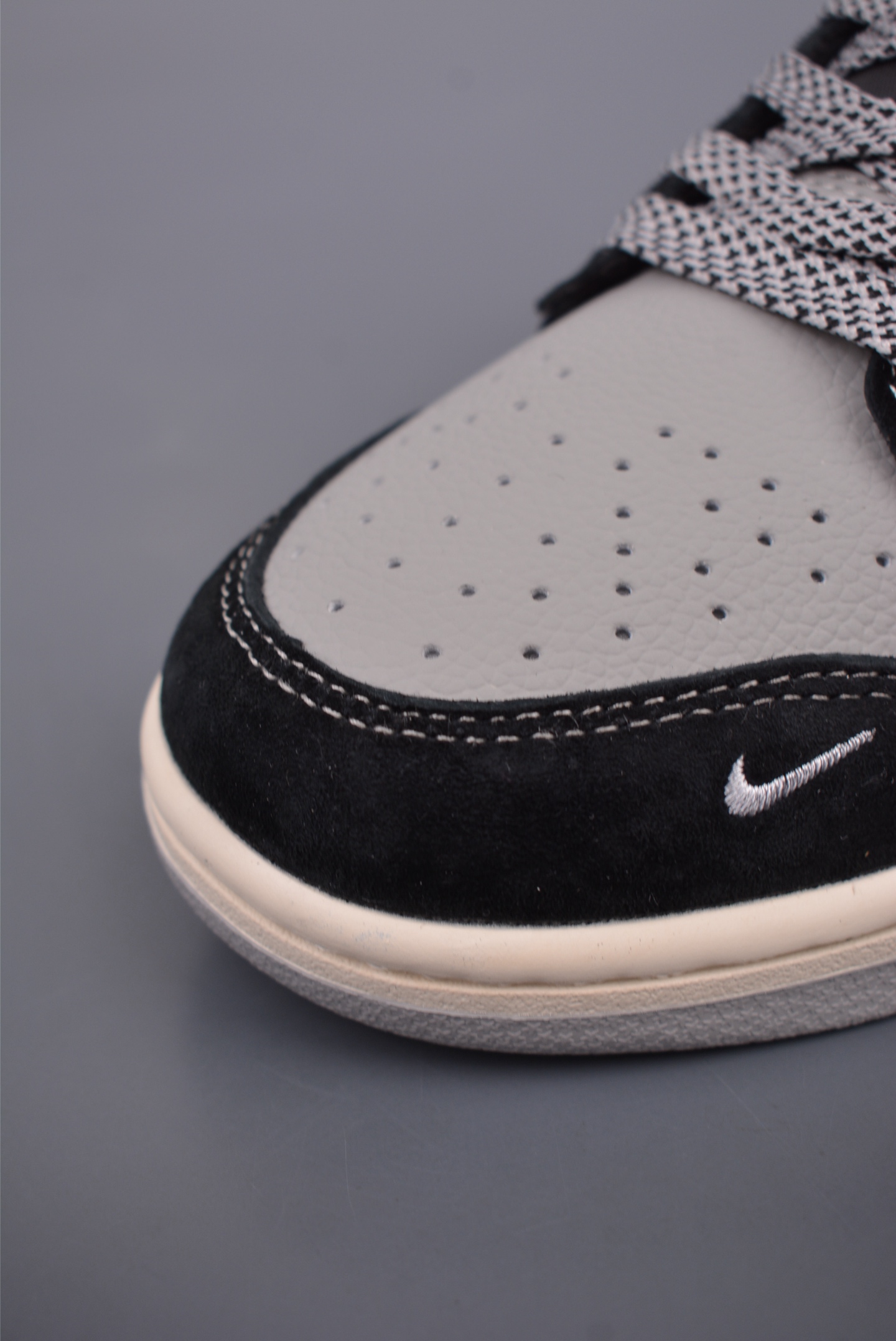Stussy x Nike By You SB Dunk Low Retro SP Black Grey Embroidery XX3168-201