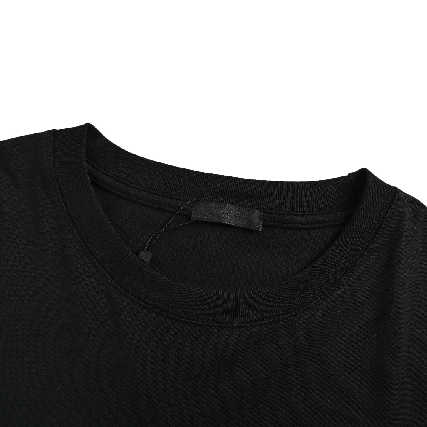 Prada 25ss short-sleeved shirt with green triangle logo embroidered on the chest