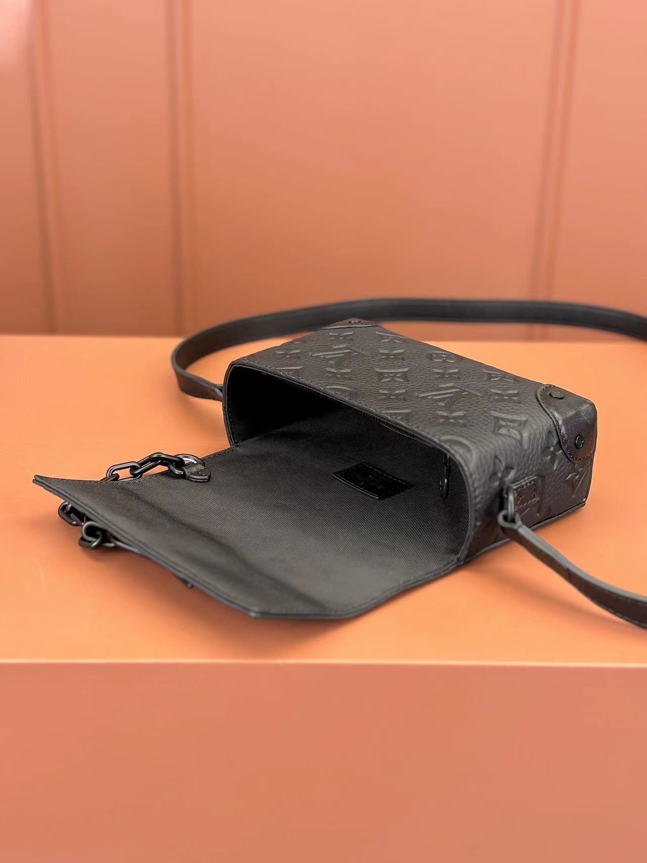 Louis Vuitton STEAMER Mini Bag M81745