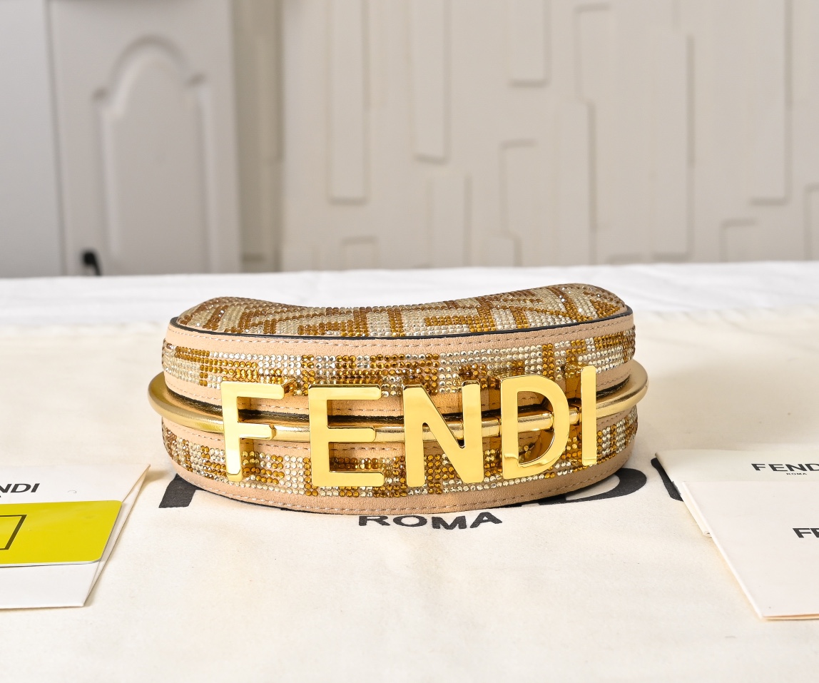 FENDI gray underarm mini bag 2186