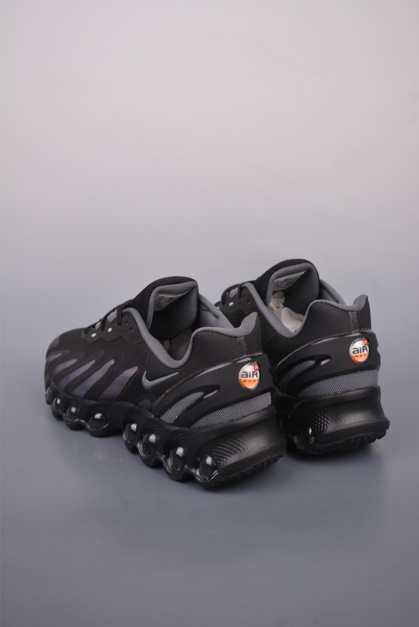 Nike Air Max DN8BlackIron Grey HF5509-002