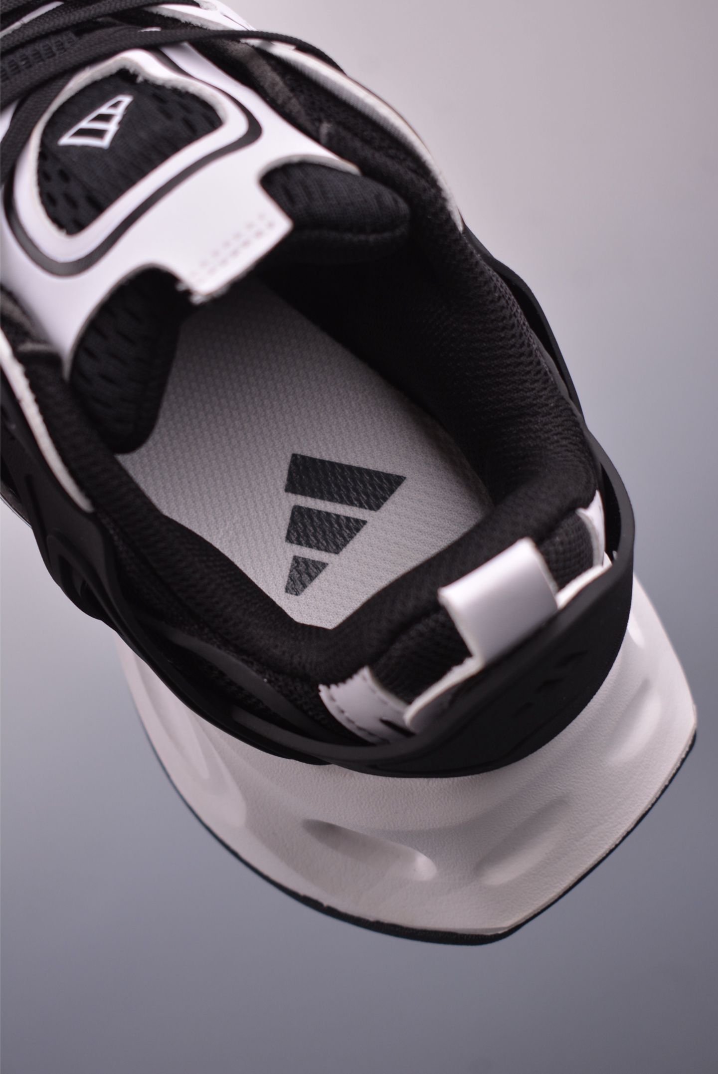 Adidas XLG Runner Deluxe Daddy Shoes Black and White Panda IH0072