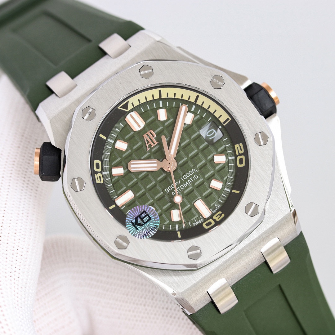Audemars Piguet Royal Oak Offshore Series 15720ST.OO.A052CA.01