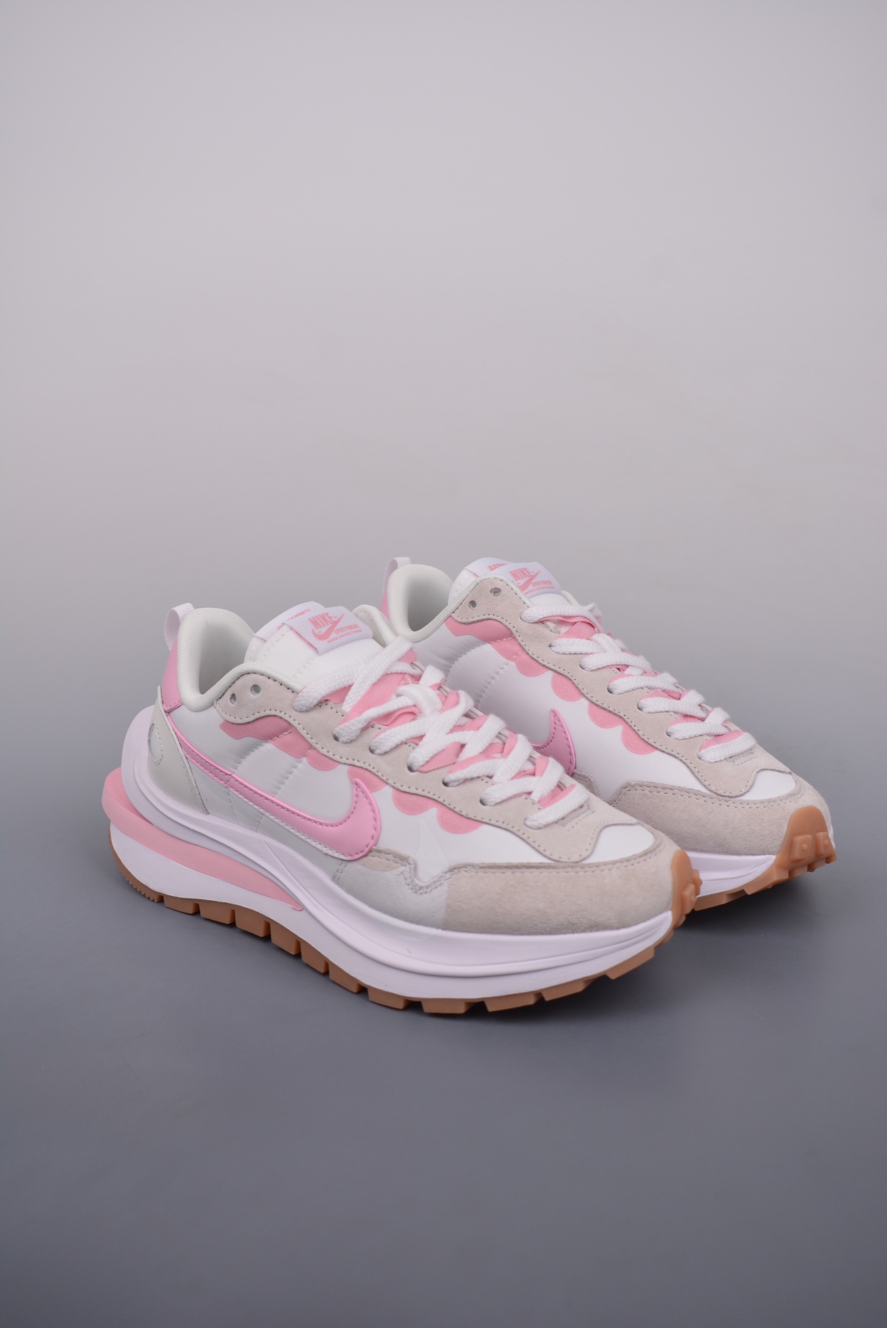 Sacai x Nike VaporWaffle 3.0 Beige Pink DD1875-116