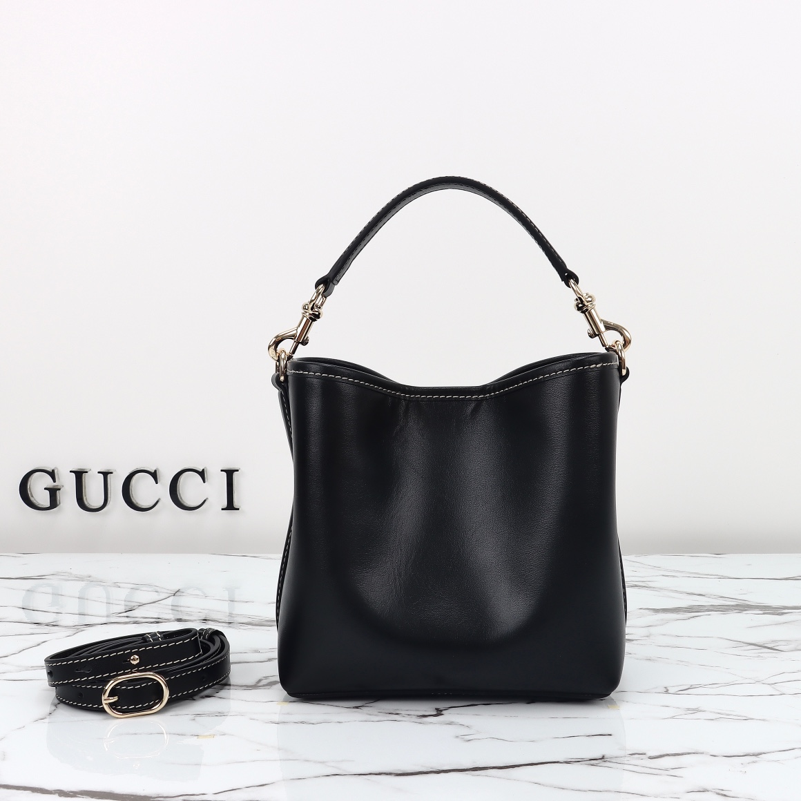 Gucci GG Emblem small bucket bag 815118 AAEC2 1000