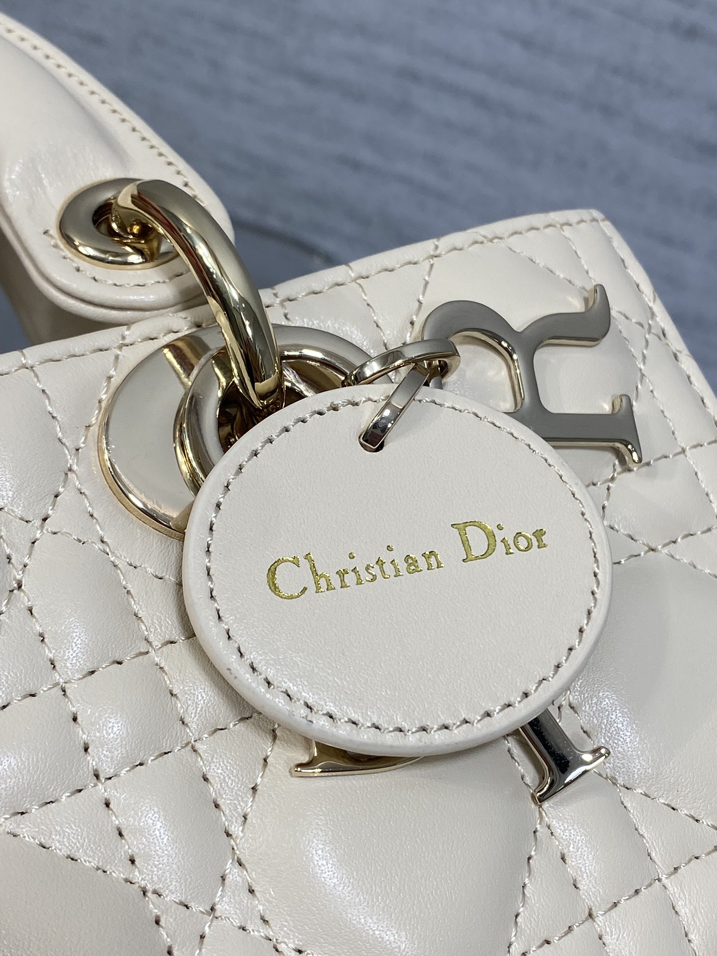 Dior D-joy series handbag