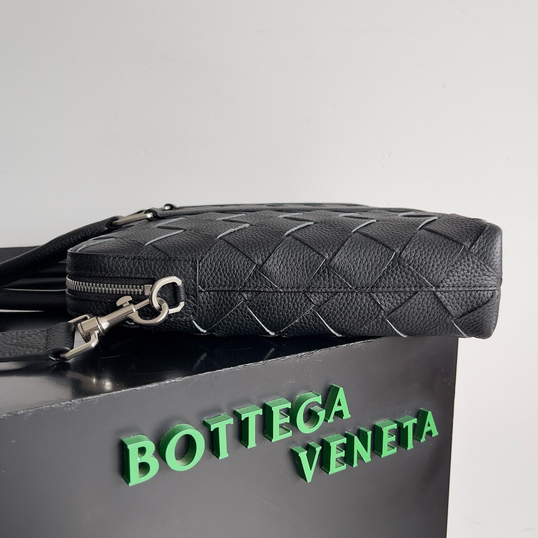 Bottega Veneta Men's Briefcase 799765