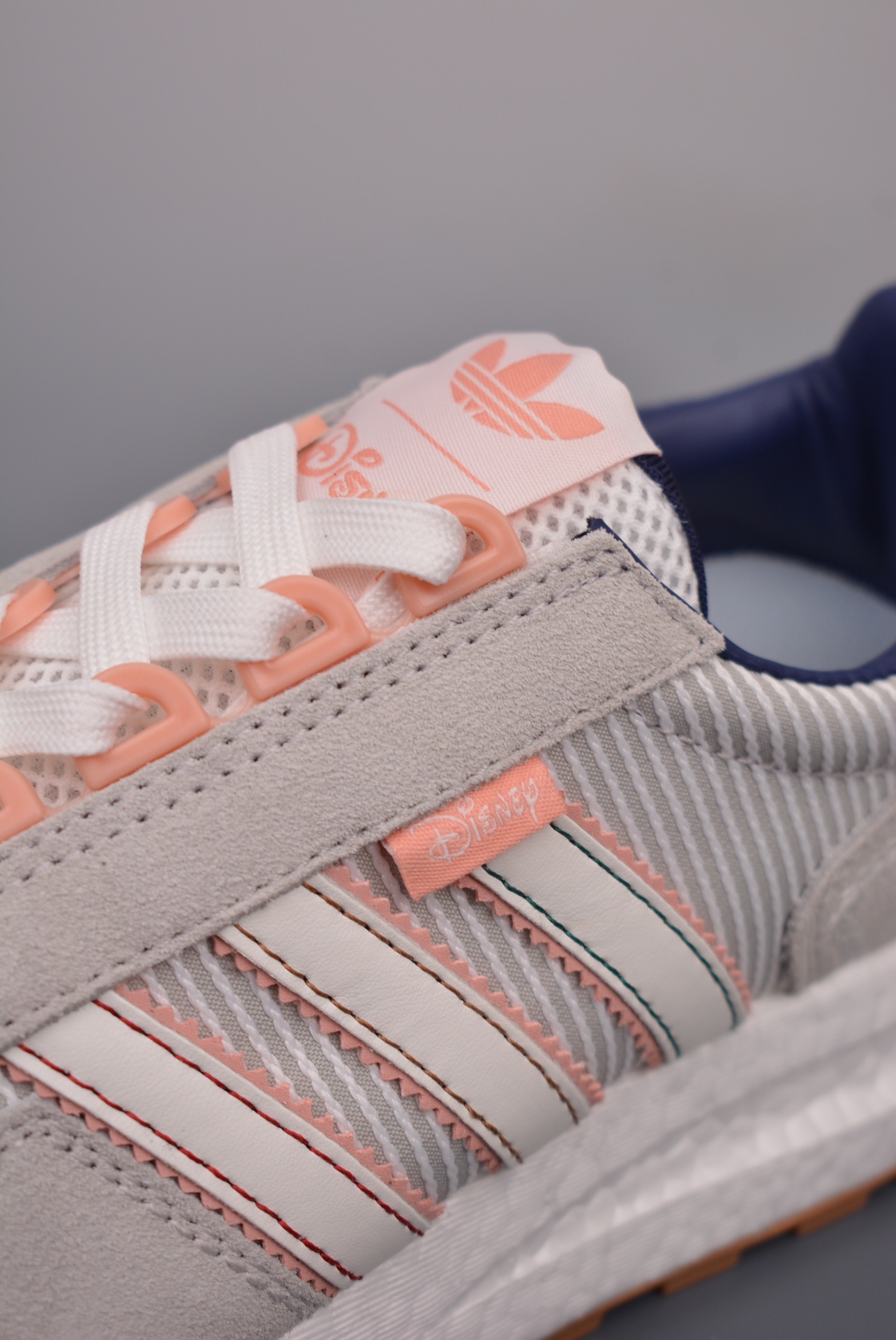 《Donald Duck》 x Adidas Originals Retropy Boost E5 Light Grey Blue JR0107