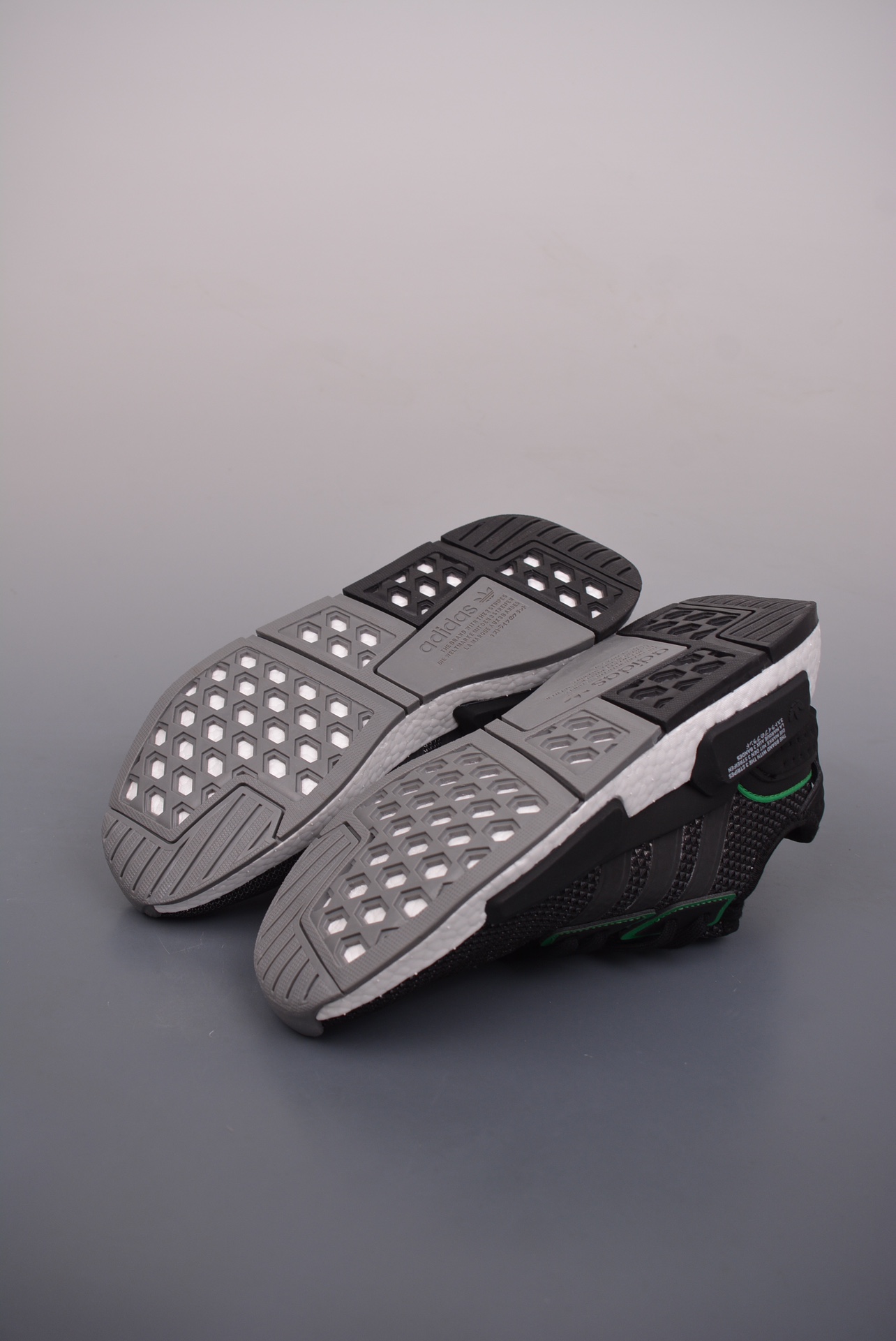 Adidas NMD _G1 Black and White IE4559