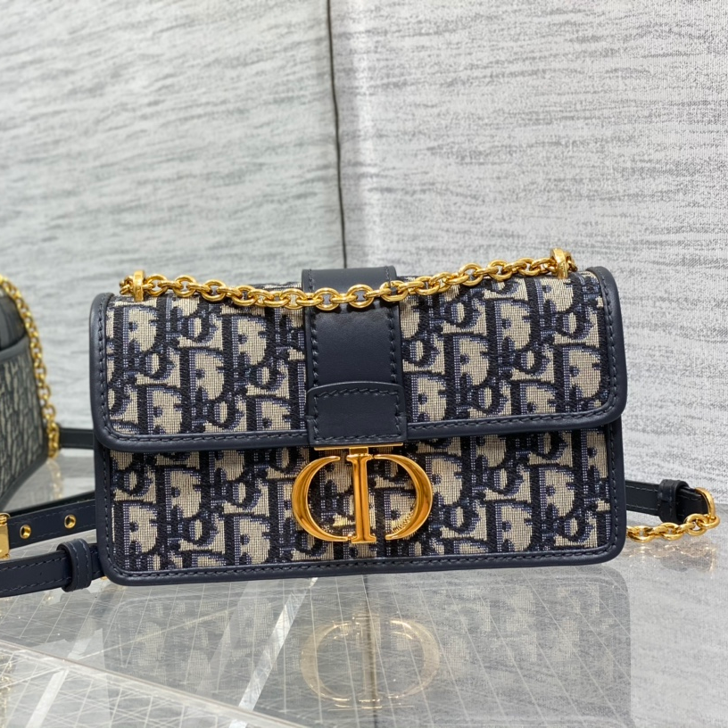 Dior Montaigne 30 Chain Bag