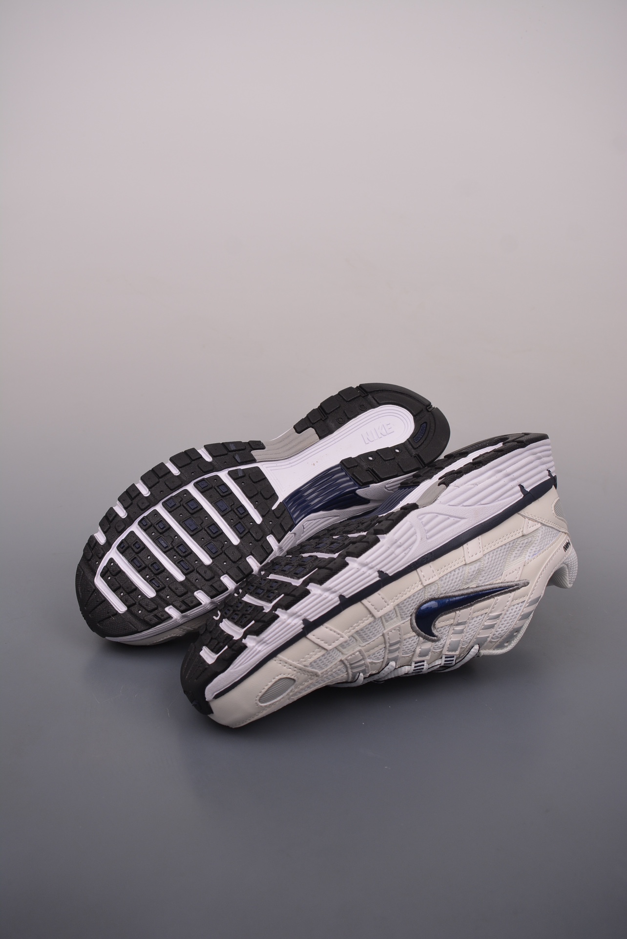 Nike Initiator Running INS P-6000 Daddy Shoes Beige Obsidian Blue CD6404-018