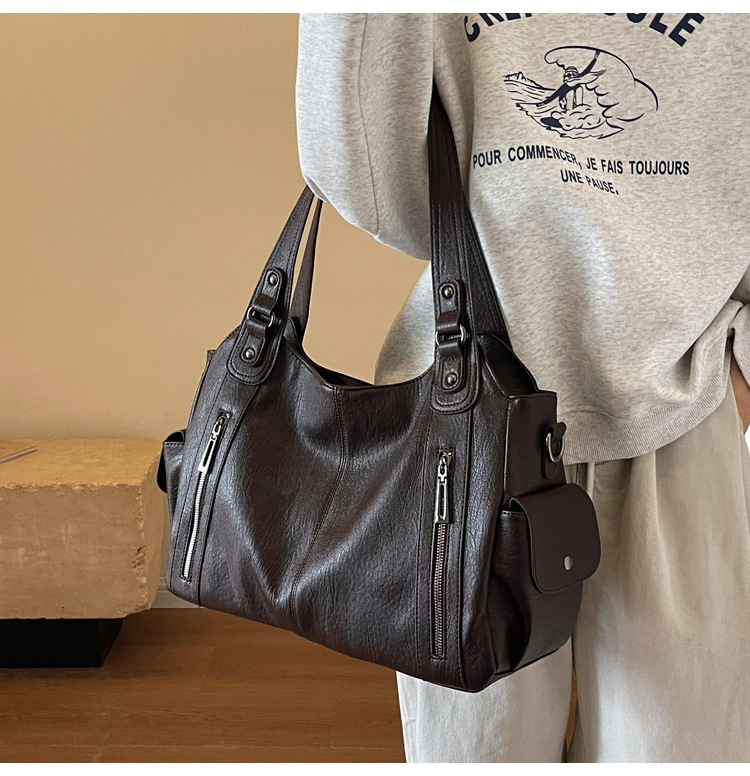 🌲Early Christmas Sale 49% OFF🌲Women's Punk Style Studded Decor Tote Bag