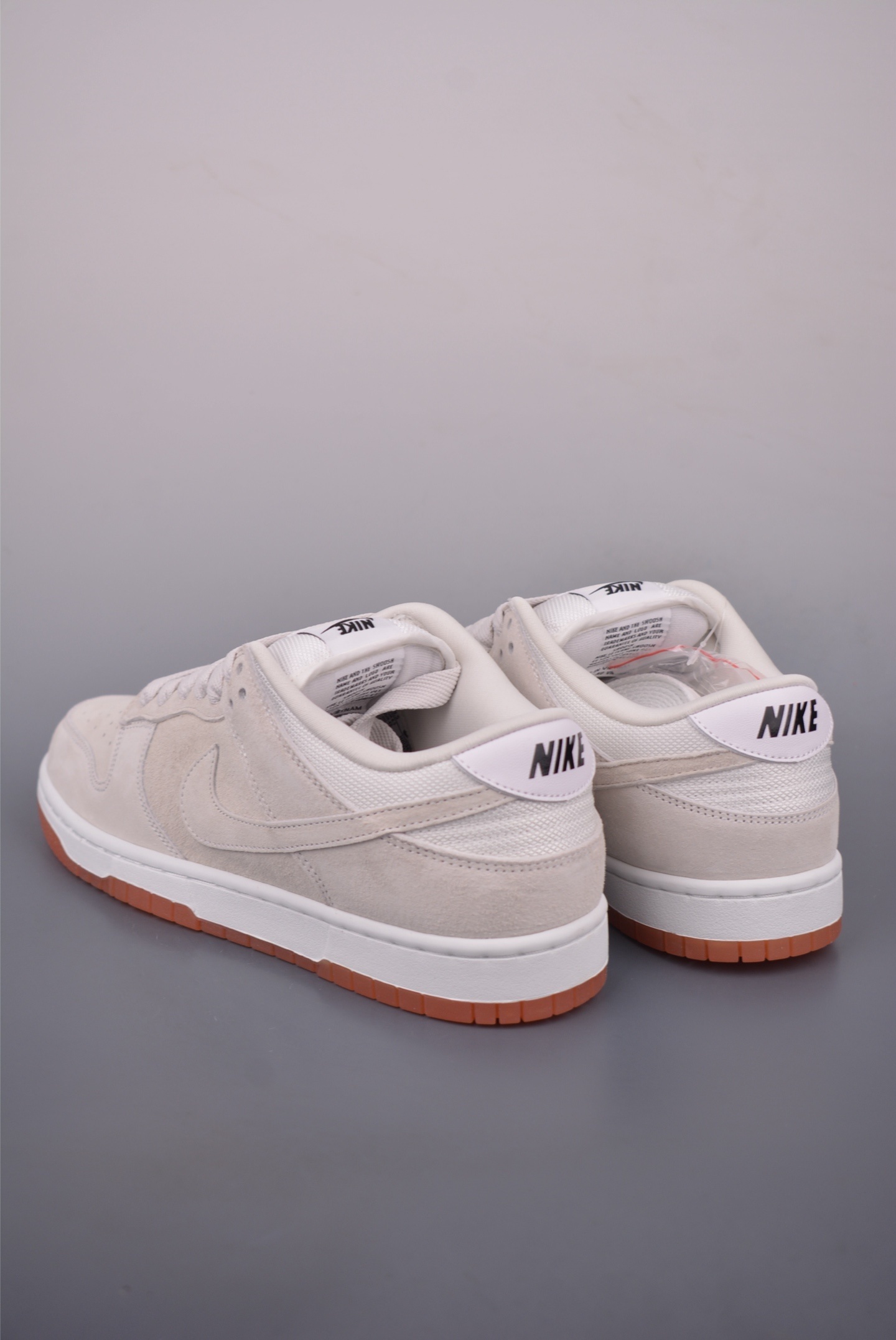 Nike SB Dunk Low Pro B 