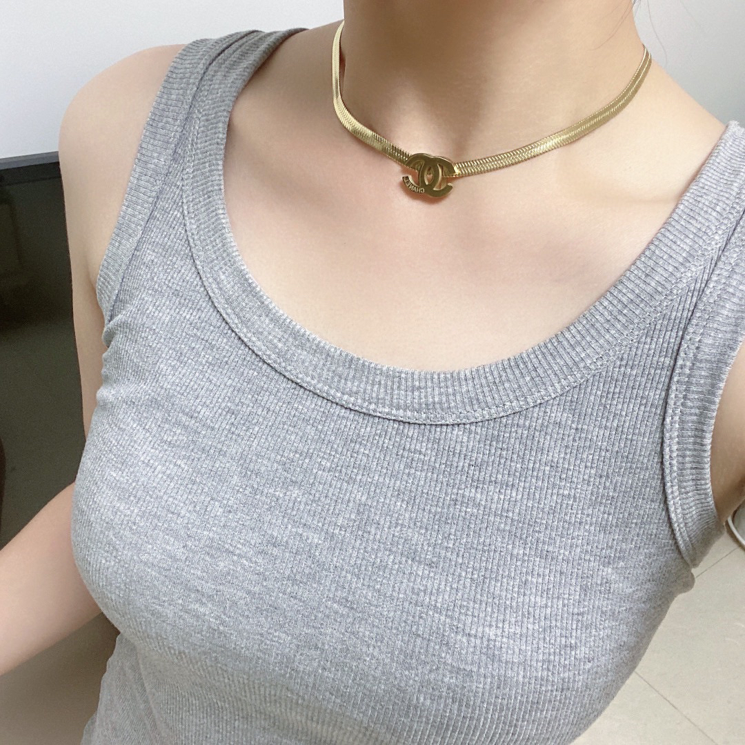 CHAN 24 stainless steel snake bone necklace