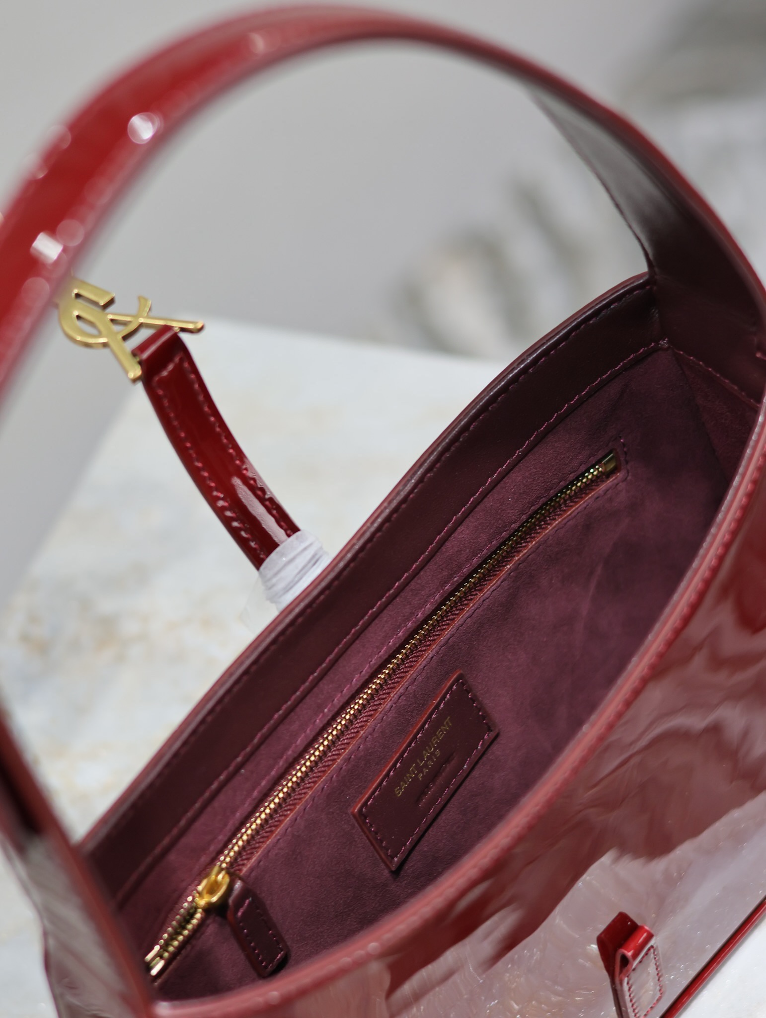 Yves Saint Laurent Le5A7 Bag 657228