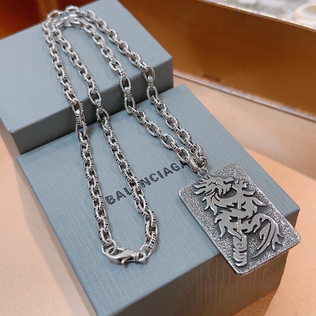Balenciaga Dragon Fang Chain Vintage Necklace
