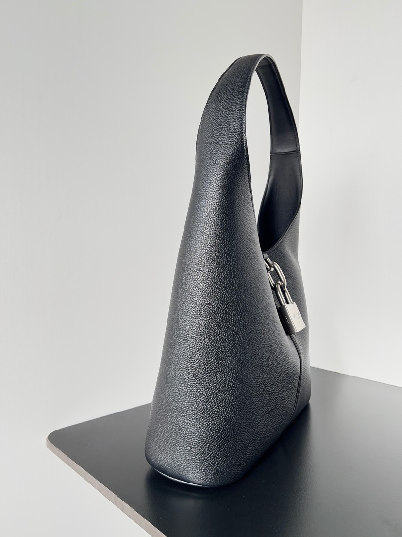 Balenciaga 2024 Early Spring Series Loer Hobo Bag
