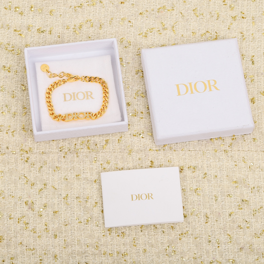 Dior chain letter gold bracelet
